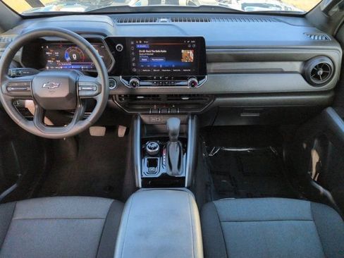 Used 2024 Chevrolet Colorado Trail Boss w/ Technology Package AWD/4WD image 14