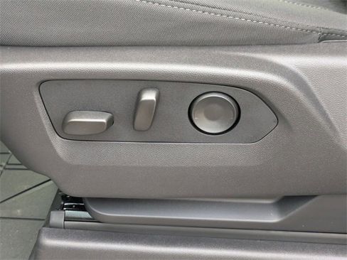 New 2026 Chevrolet Silverado 2500 Custom w/ Custom Convenience Package image 12