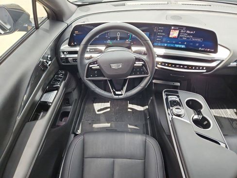 Certified 2024 Cadillac Lyriq Luxury RWD image 14