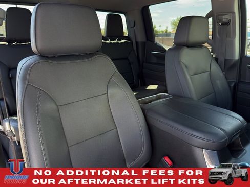 Used 2023 Chevrolet Silverado 1500 LTZ w/ LTZ Convenience Package II AWD/4WD image 32