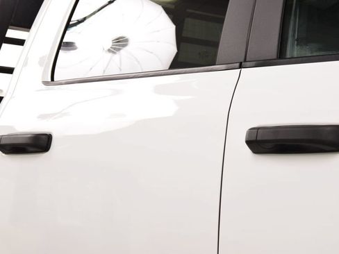 Used 2025 RAM 5500 4x4 Crew Cab image 13