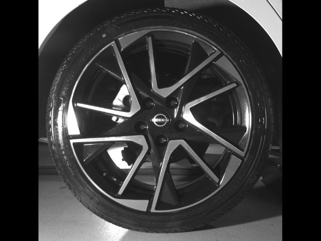 Used 2025 Nissan Sentra SR FWD image 14