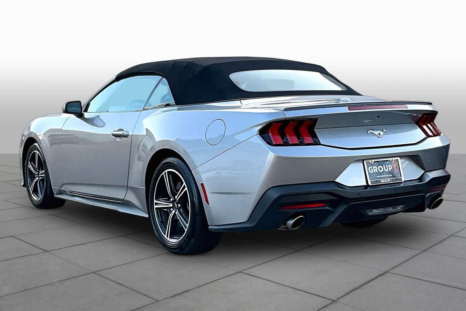 Used 2024 Ford Mustang Premium RWD image 11