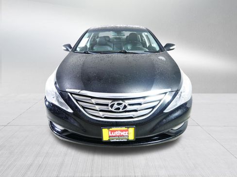Used 2011 Hyundai Sonata Limited w/ Navigation Pkg 5 image 2