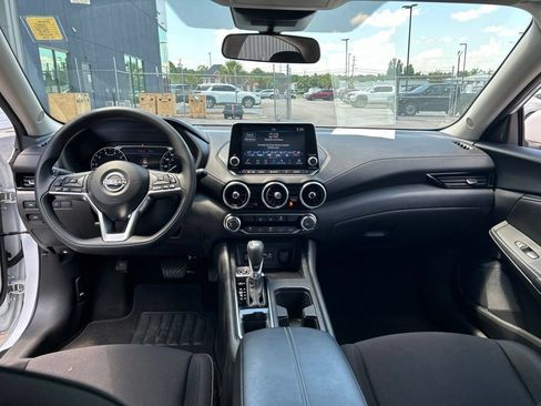 Certified 2025 Nissan Sentra SV FWD image 24