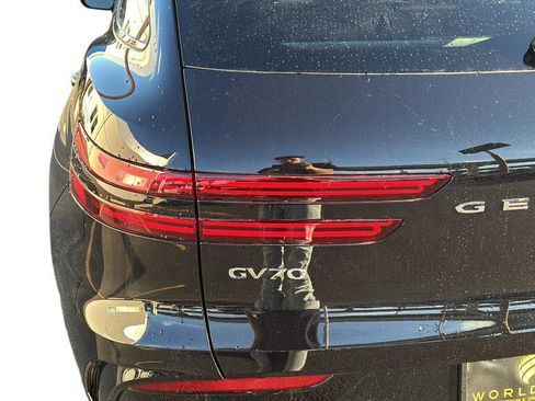 New 2026 Genesis GV70 3.5T Sport Prestige AWD/4WD image 40
