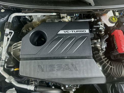 Used 2023 Nissan Rogue SL w/ SL Premium Package image 34