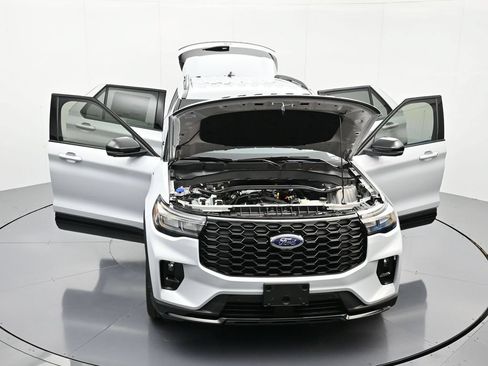 New 2026 Ford Explorer ST-Line w/ ST-Line Street Pack RWD image 47