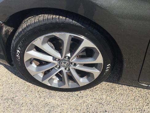 Used 2015 Honda Accord Sport image 12