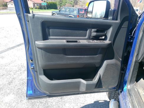 Used 2014 RAM 3500 Tradesman w/ Chrome Appearance Group image 29