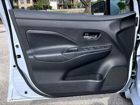 Certified 2025 Nissan Versa SV w/ Trunk Package image 22