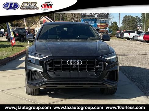 Used 2019 Audi Q8 Premium Plus w/ Premium Plus AWD/4WD image 2