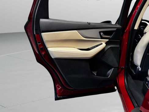Certified 2023 Acura MDX FWD w/ Technology Package image 14