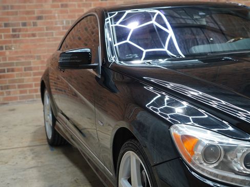 Used 2011 Mercedes-Benz CL 550 4MATIC w/ Sport Pkg Plus One image 23