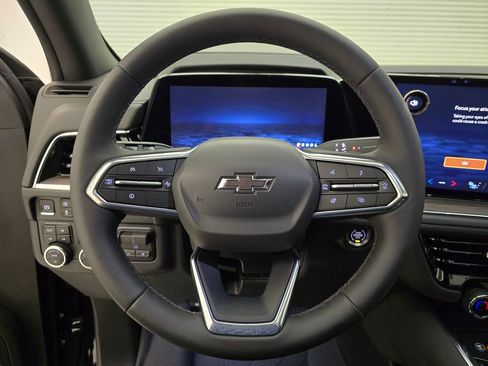 New 2025 Chevrolet Suburban Z71 w/ Z71 Off-Road Package image 17