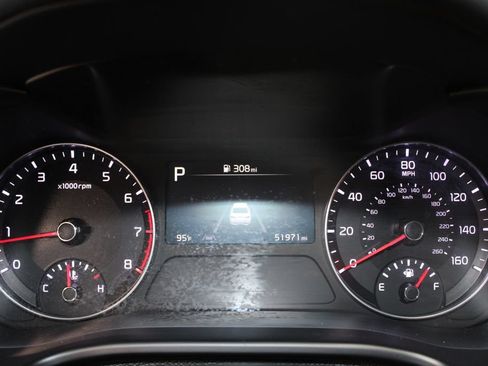 Used 2024 Kia Forte LXS FWD image 31
