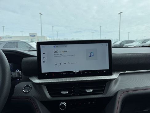 Certified 2025 Ford Explorer ST w/ Sun And Sound Package image 15