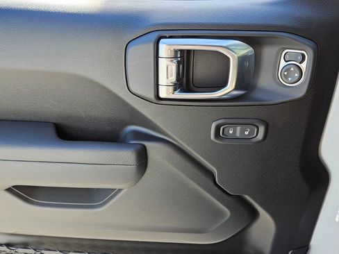 New 2026 Jeep Wrangler Sport S image 30