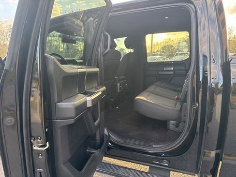 Used 2018 Ford F150 XLT w/ Equipment Group 302A Luxury image 13