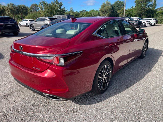 Used 2025 Lexus ES 350 w/ Premium Package FWD image 2