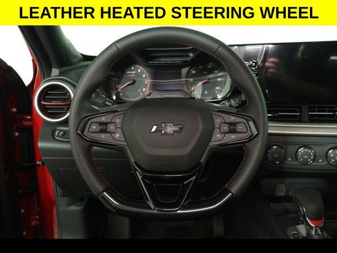 New 2026 Chevrolet Trax RS w/ Sunroof Package FWD image 5