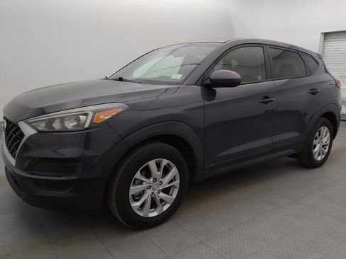 Used 2019 Hyundai Tucson SE FWD image 2