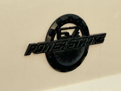 Used 2011 Ford F350 Lariat w/ Lariat Ultimate Pkg image 5