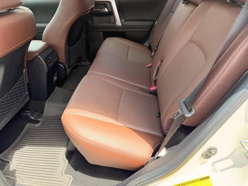 Used 2022 Toyota 4Runner Limited AWD/4WD image 13