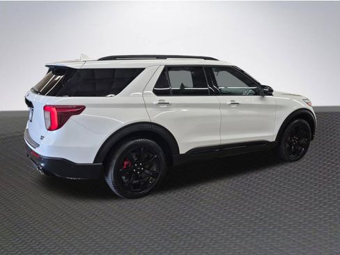 Certified 2021 Ford Explorer ST w/ Equipment Group 401A AWD/4WD image 4