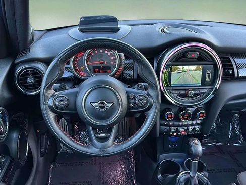 Used 2016 MINI Cooper S image 30