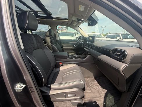 Used 2026 Honda Pilot Elite image 26
