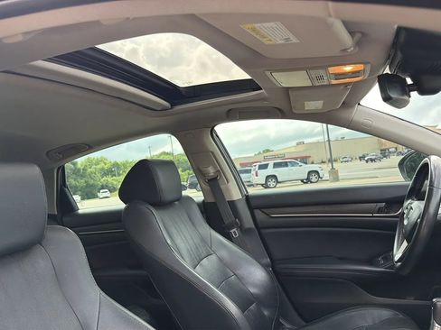 Used 2018 Honda Accord EX-L image 52