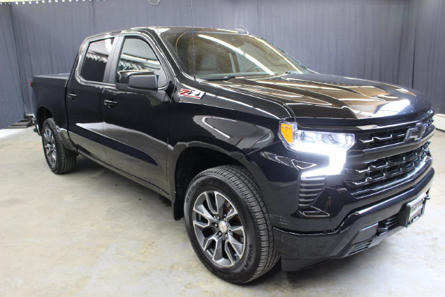 Used 2023 Chevrolet Silverado 1500 RST w/ Z71 Off-Road Package AWD/4WD image 58