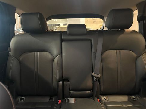 Used 2025 MAZDA CX-70 3.3 Turbo w/ Preferred Package image 39