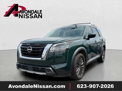 Used 2023 Nissan Pathfinder SL w/ SL Premium Package