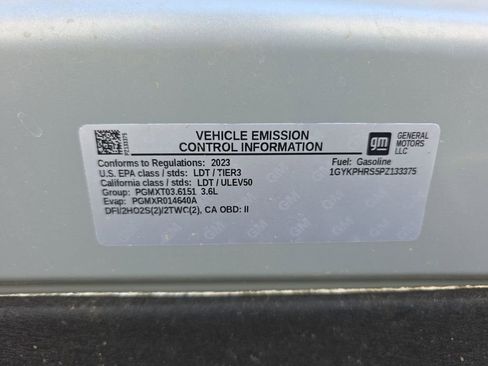 Used 2023 Cadillac XT6 Sport w/ Platinum Package image 36