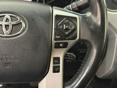 Used 2018 Toyota Tundra Platinum AWD/4WD image 27