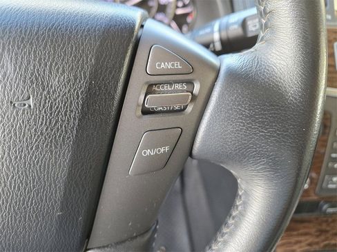 Used 2017 Nissan Armada SL image 15