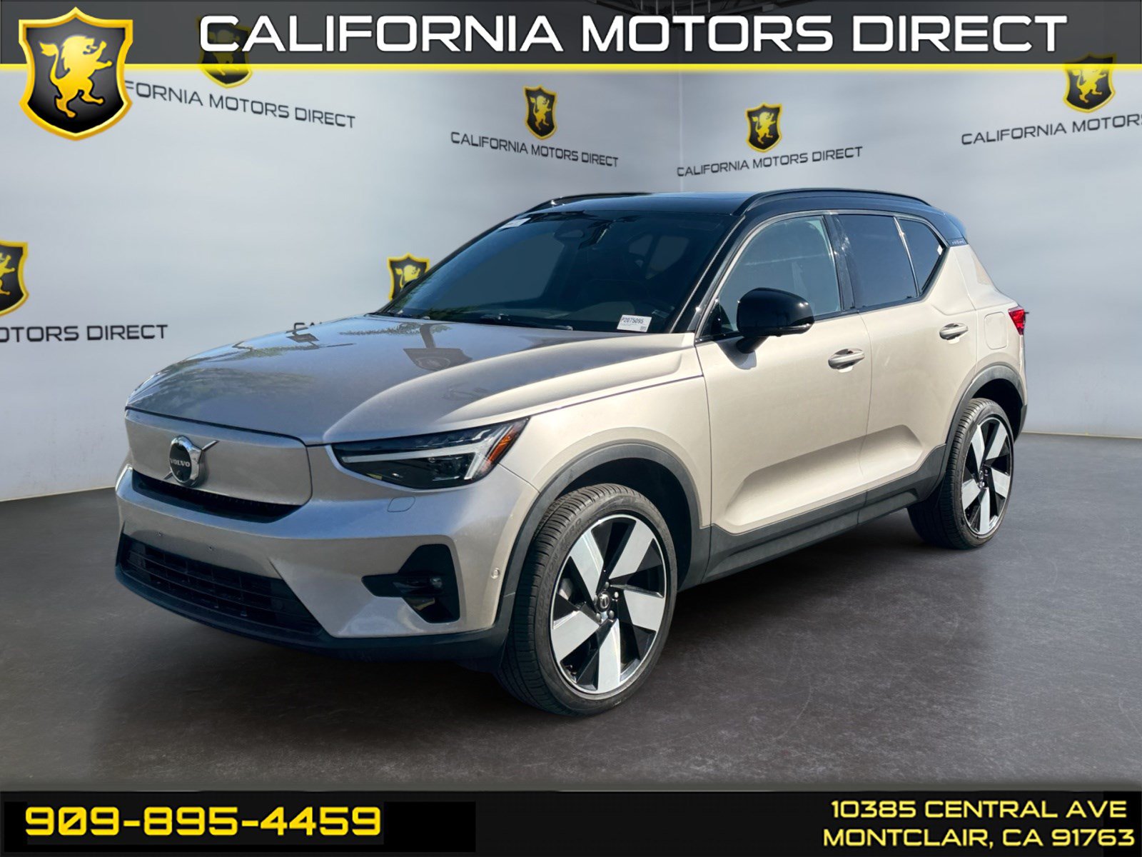 Used 2023 Volvo XC40 Recharge Ultimate w/ Protection Package Premier AWD/4WD image 1
