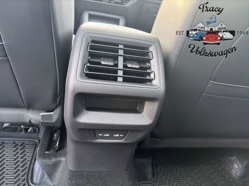 New 2026 Volkswagen Tiguan SE R-Line image 21