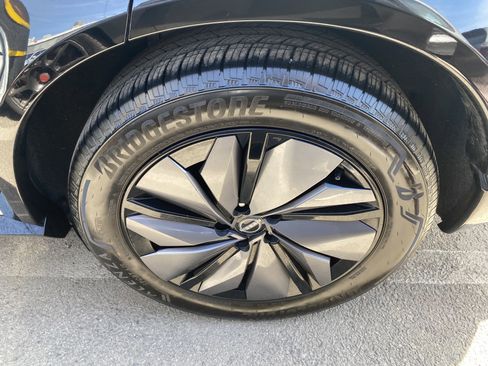 Used 2023 Nissan Ariya FWD image 19