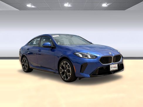 Used 2025 BMW 228i xDrive AWD/4WD image 7