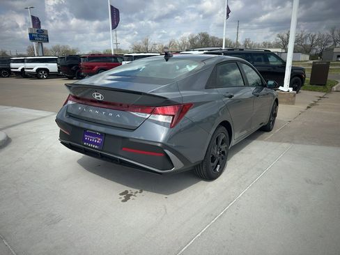 New 2026 Hyundai Elantra Sport image 5