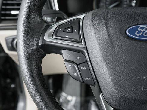 Used 2019 Ford Fusion SEL image 35