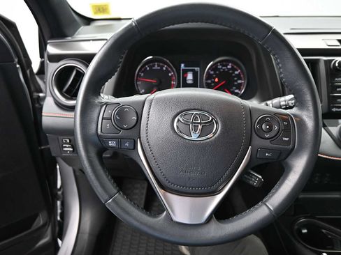 Used 2017 Toyota RAV4 SE AWD/4WD image 13