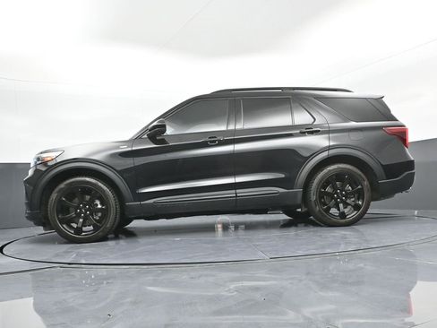 Used 2023 Ford Explorer ST-Line w/ Class IV Trailer Tow Package image 31