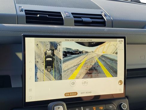 New 2026 Land Rover Defender 110 S image 24