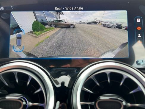 Certified 2025 Mercedes-Benz GLA 35 AMG GLA 35 AMG image 64