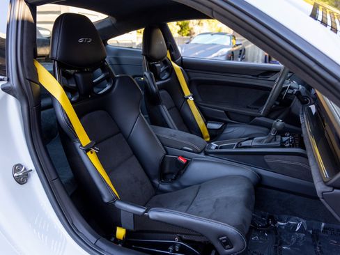 Certified 2022 Porsche 911 GT3 image 52