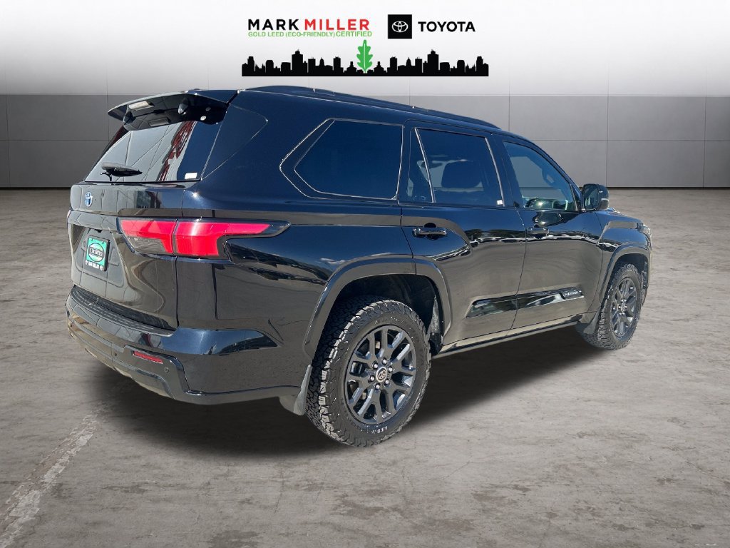 Certified 2023 Toyota Sequoia Platinum AWD/4WD image 6